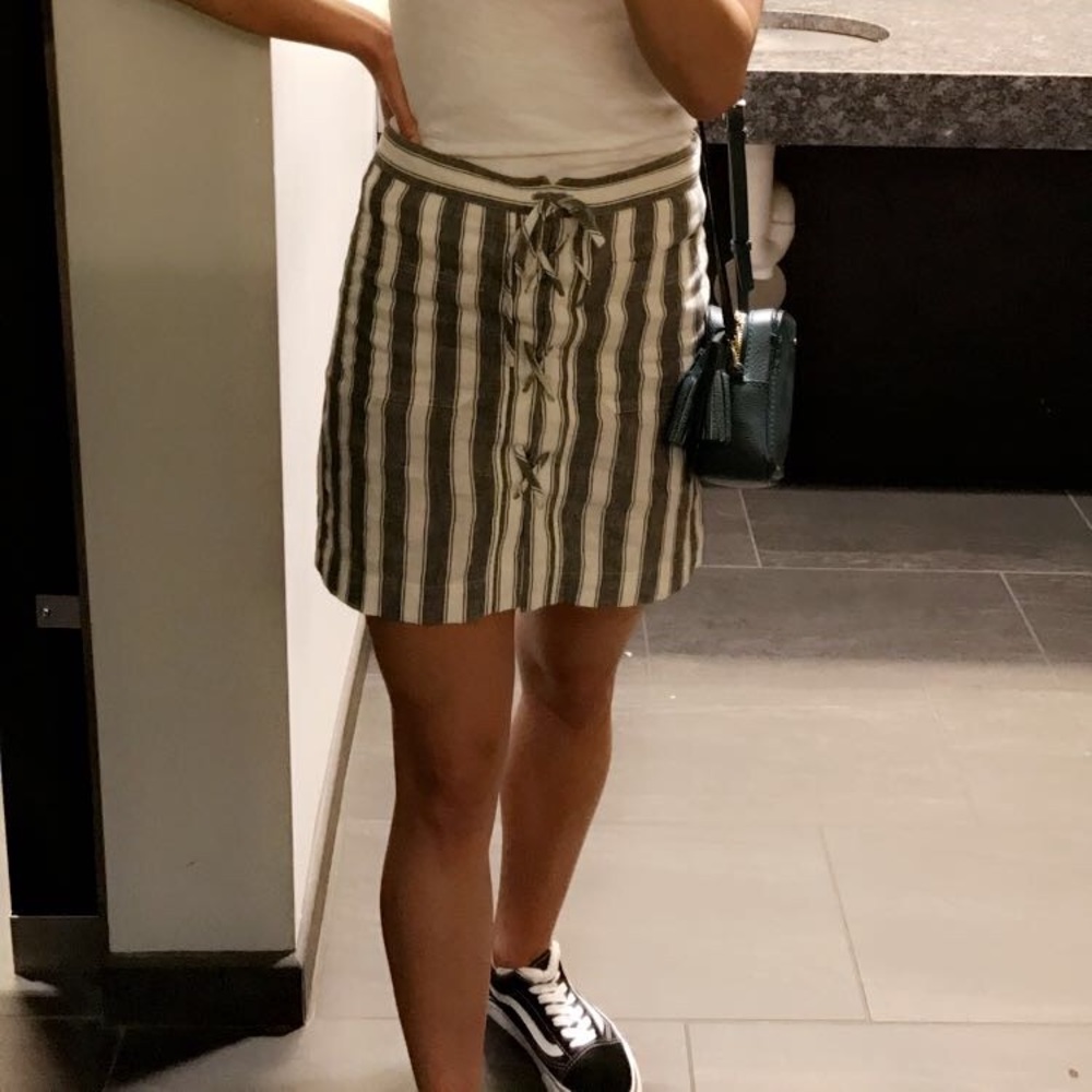 Madewell striped linen/cotton mini skirt